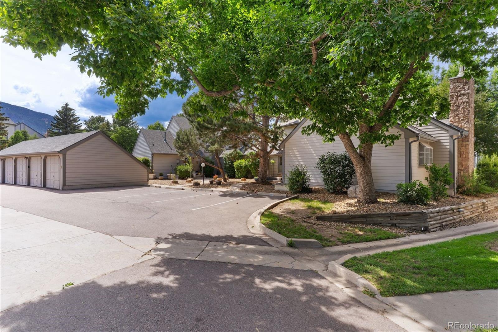 380 Cobblestone Drive