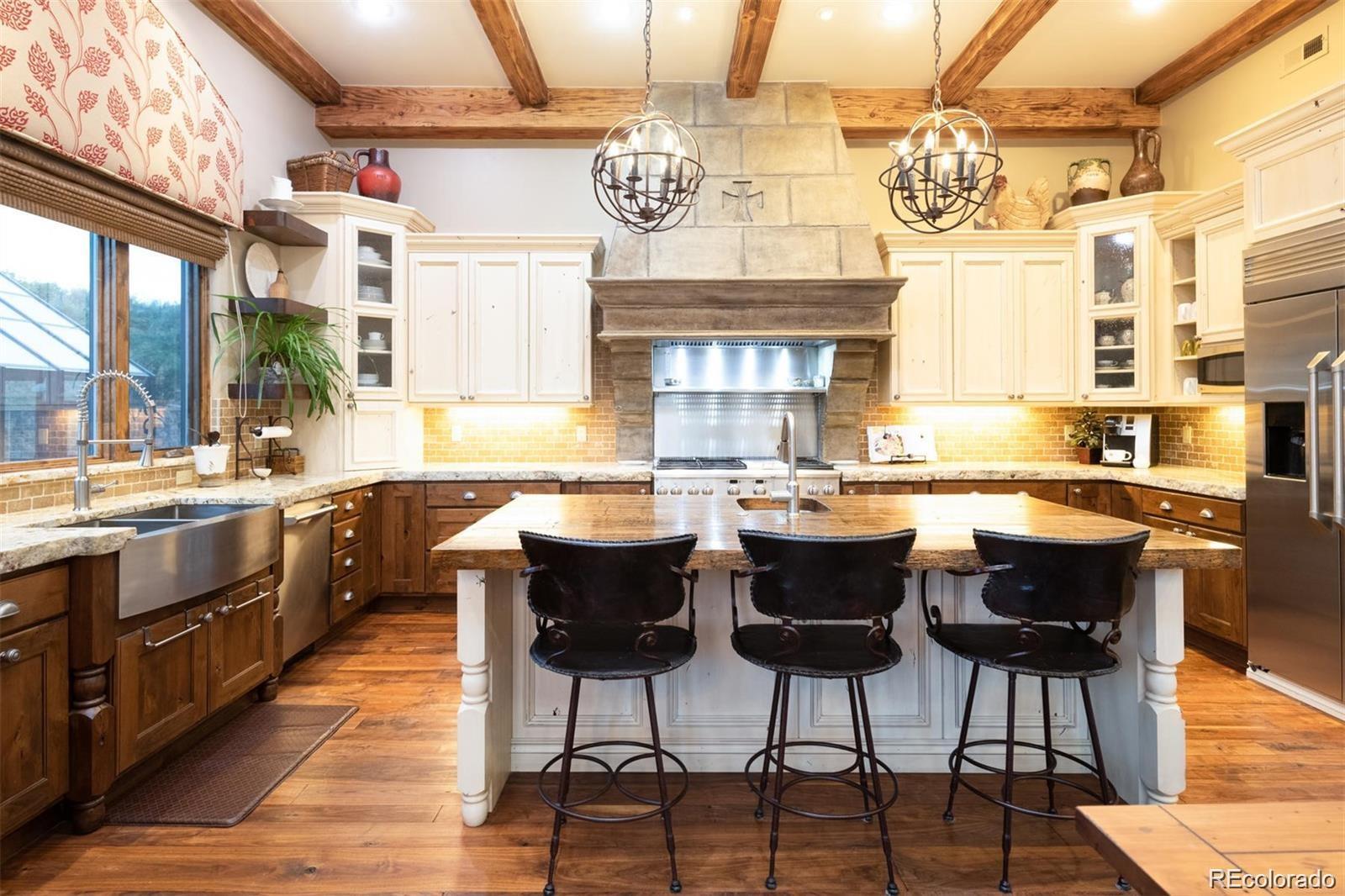 3120 Bears Den Drive