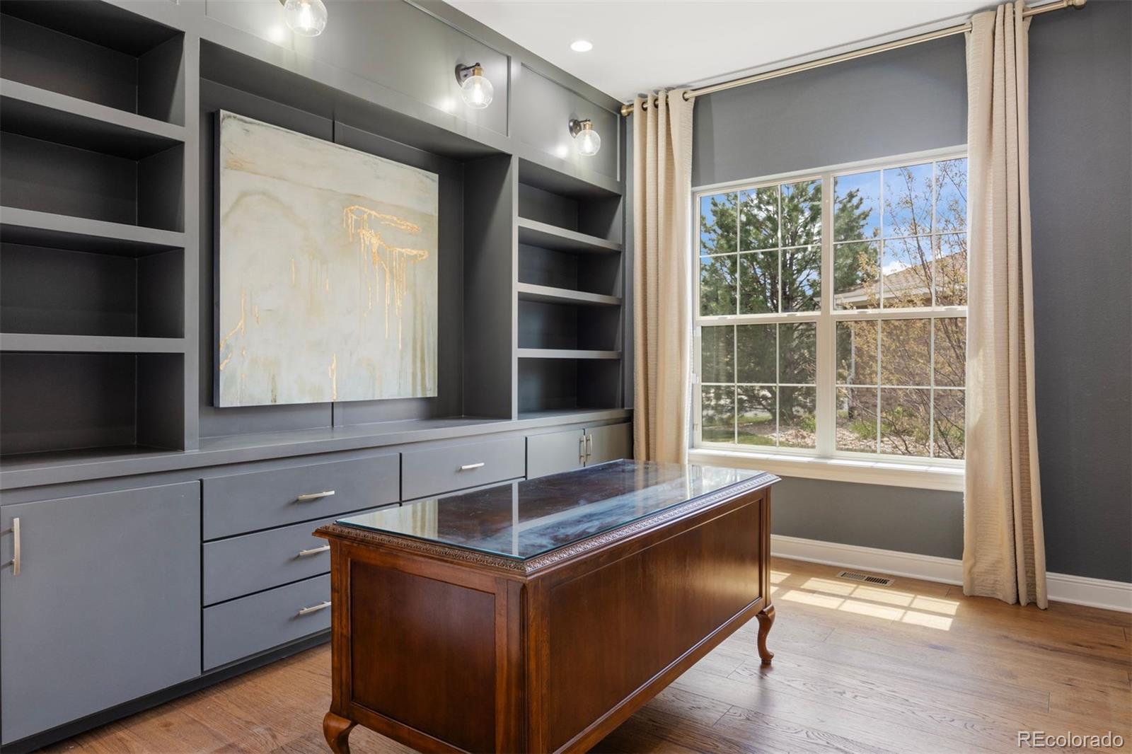 27381 E Lakeview Drive