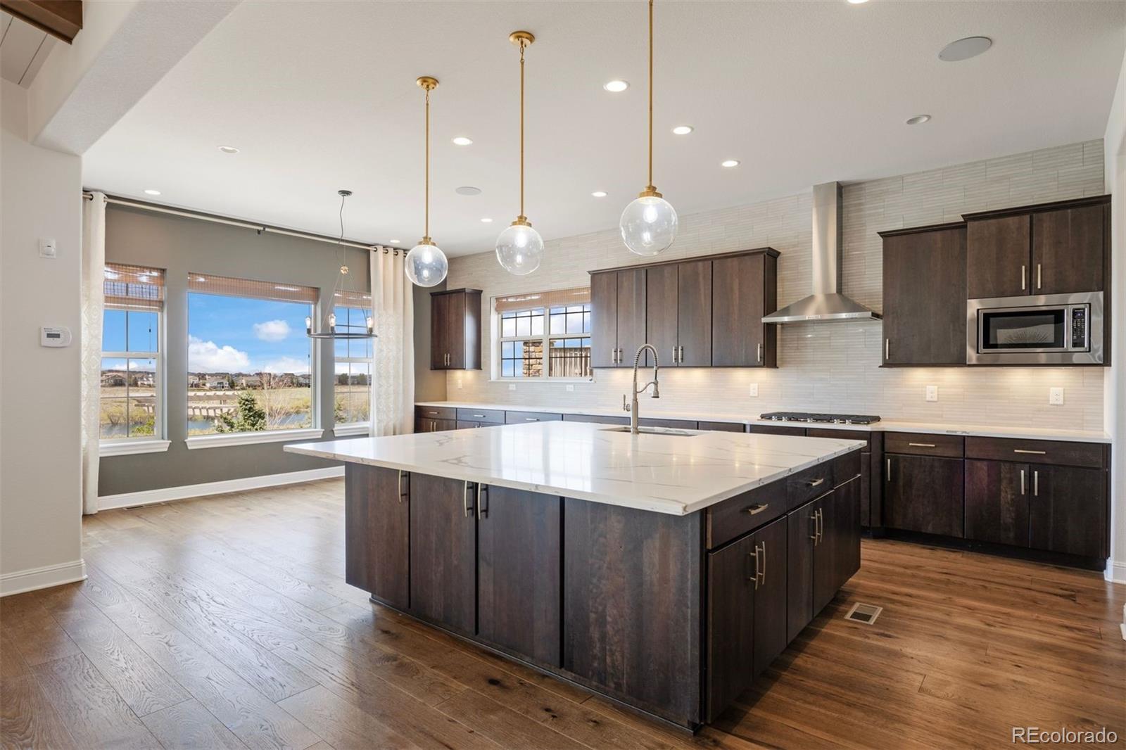 27381 E Lakeview Drive