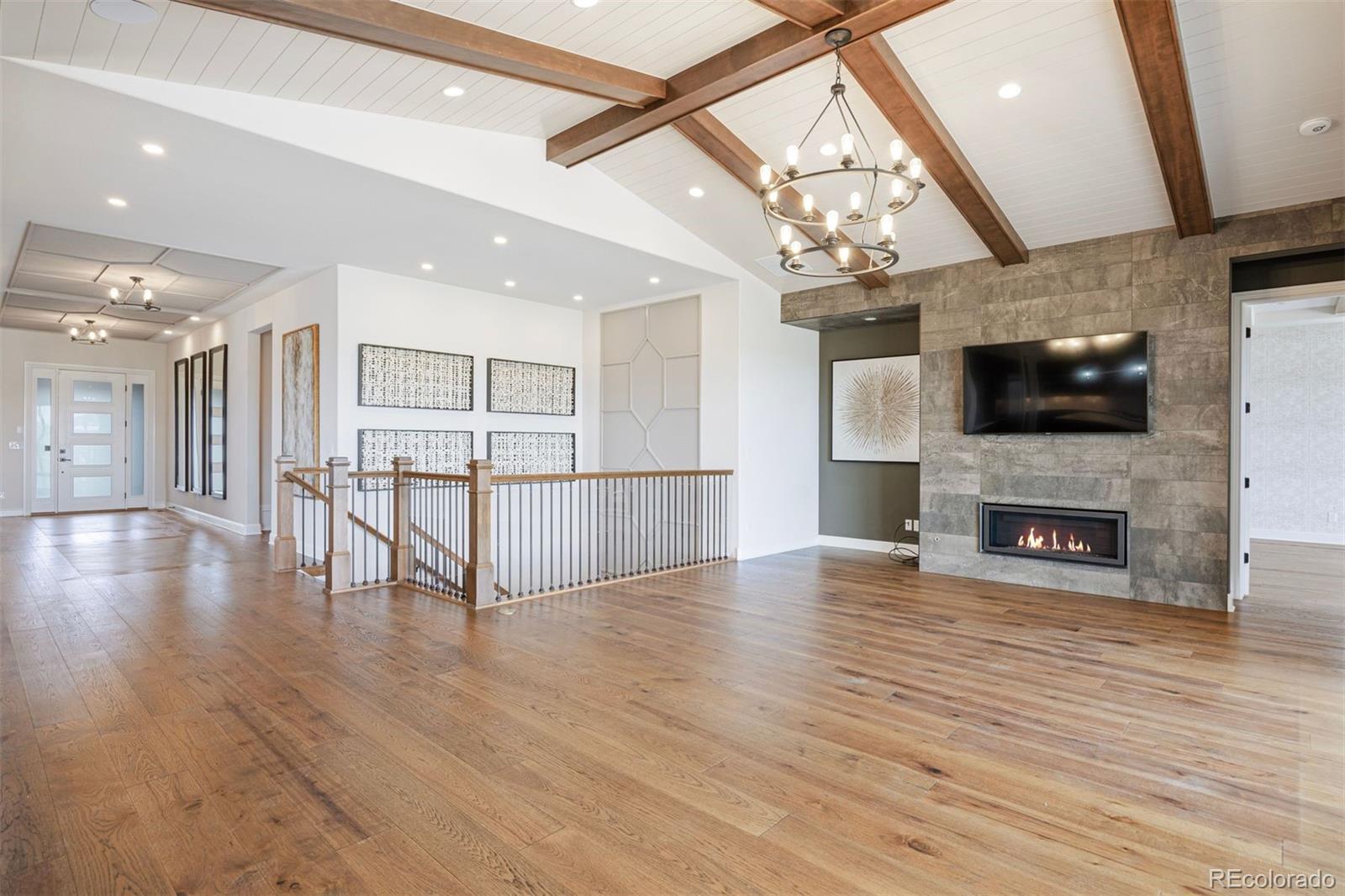 27381 E Lakeview Drive