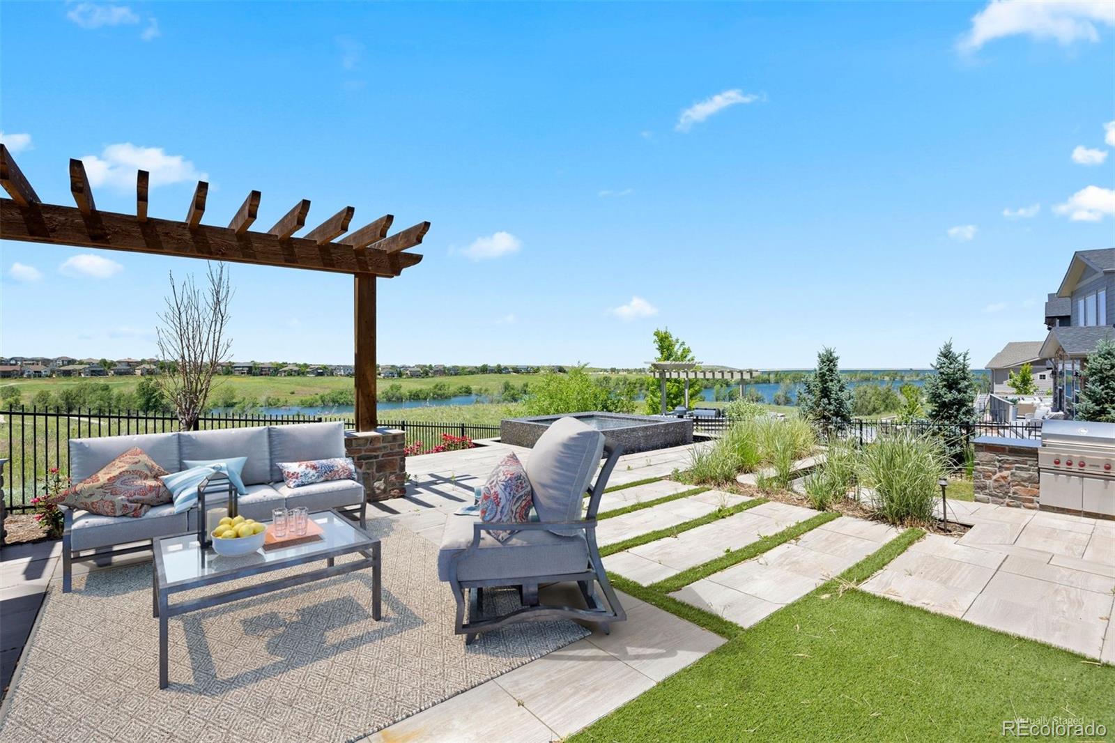 27381 E Lakeview Drive