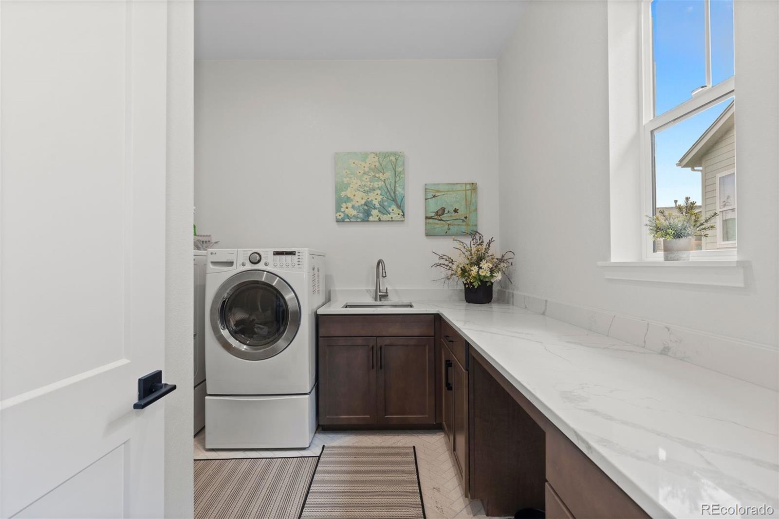 7358 Canyonpoint Road