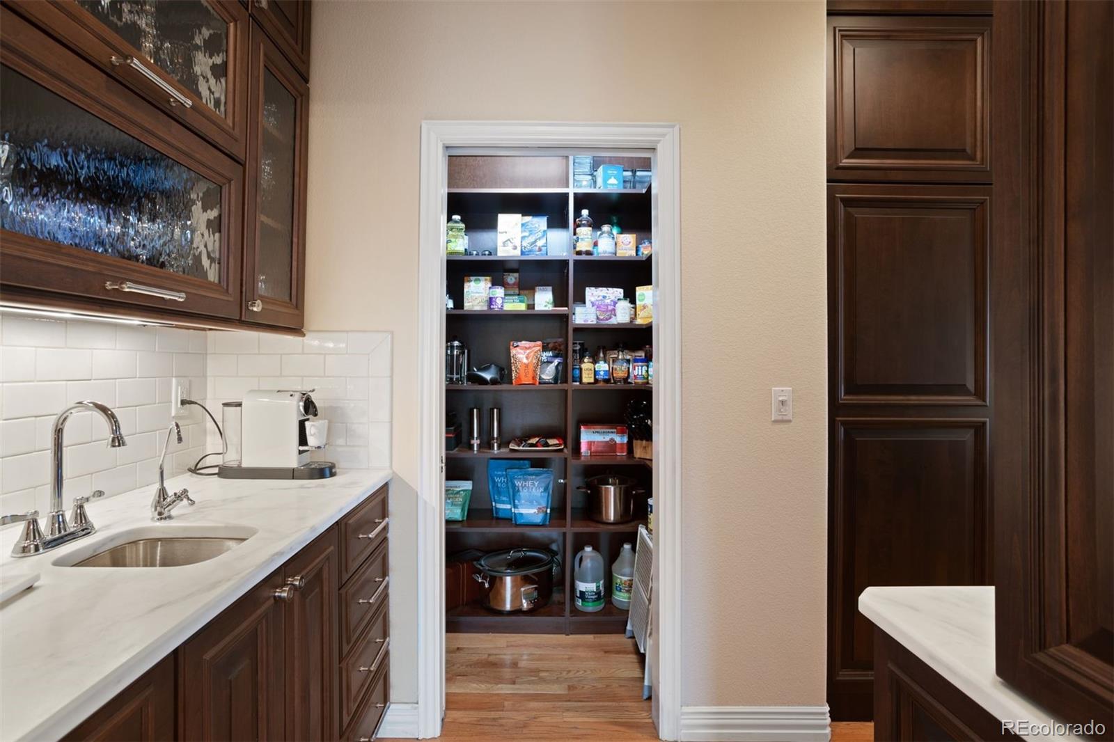 947 Country Club Parkway