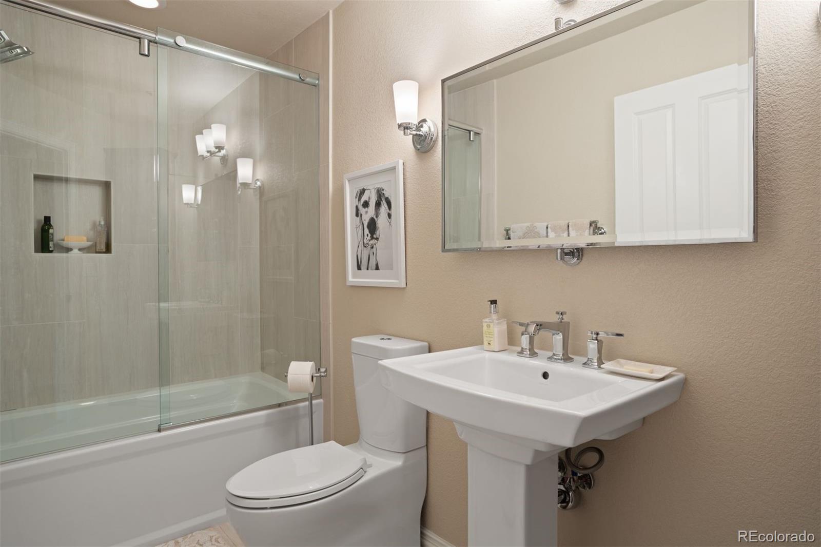 947 Country Club Parkway