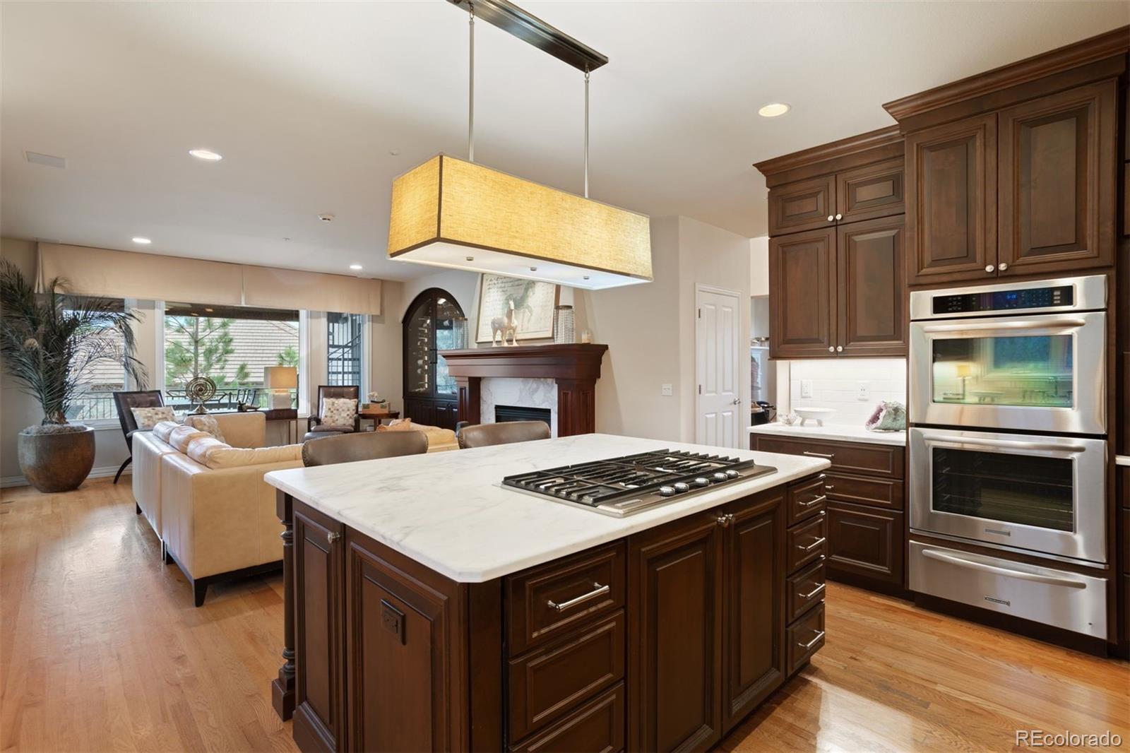 947 Country Club Parkway