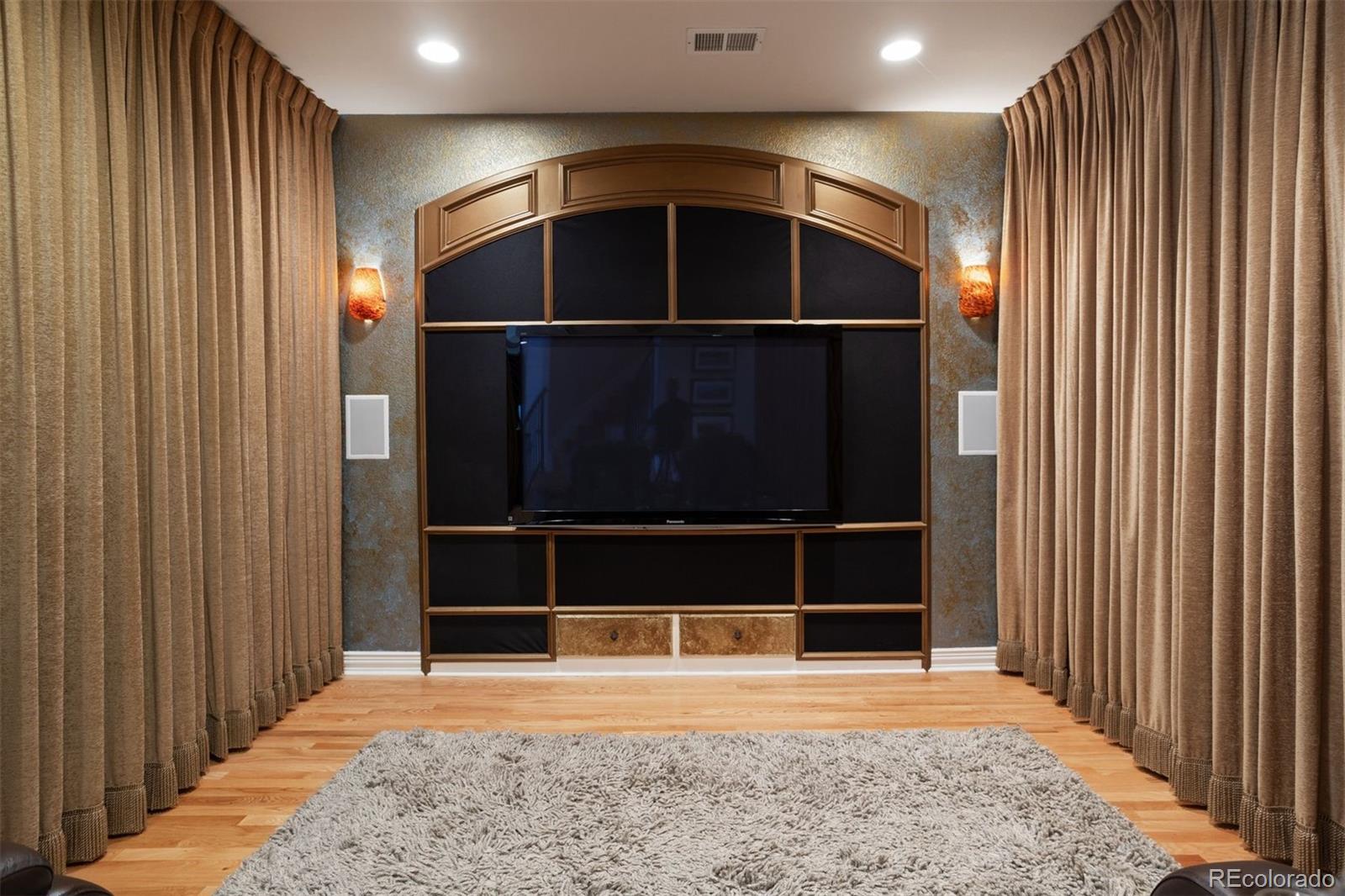 947 Country Club Parkway