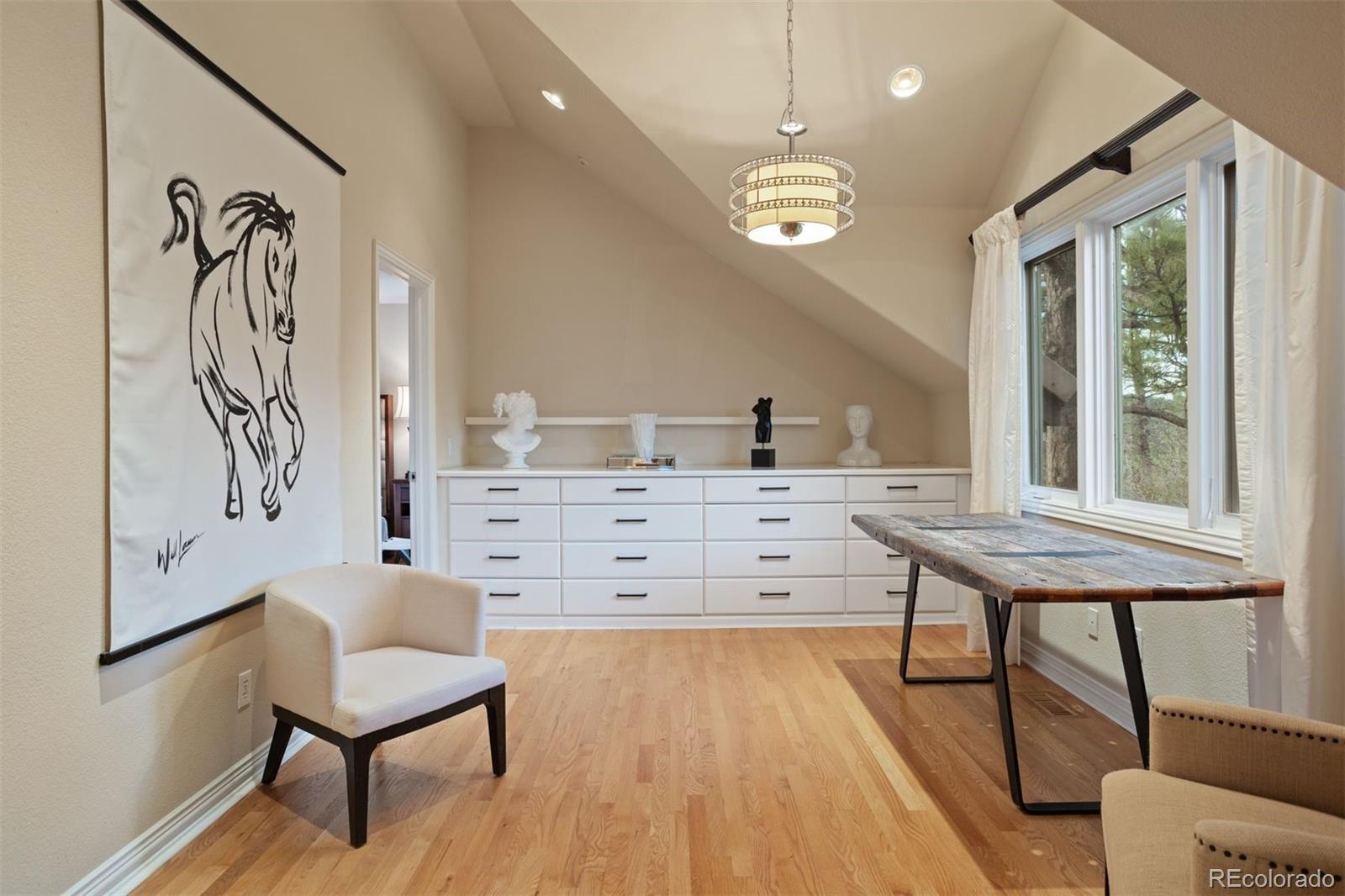 947 Country Club Parkway