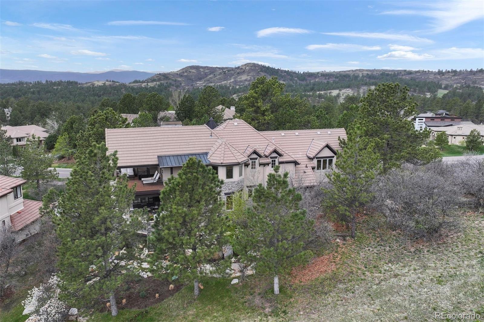 947 Country Club Parkway