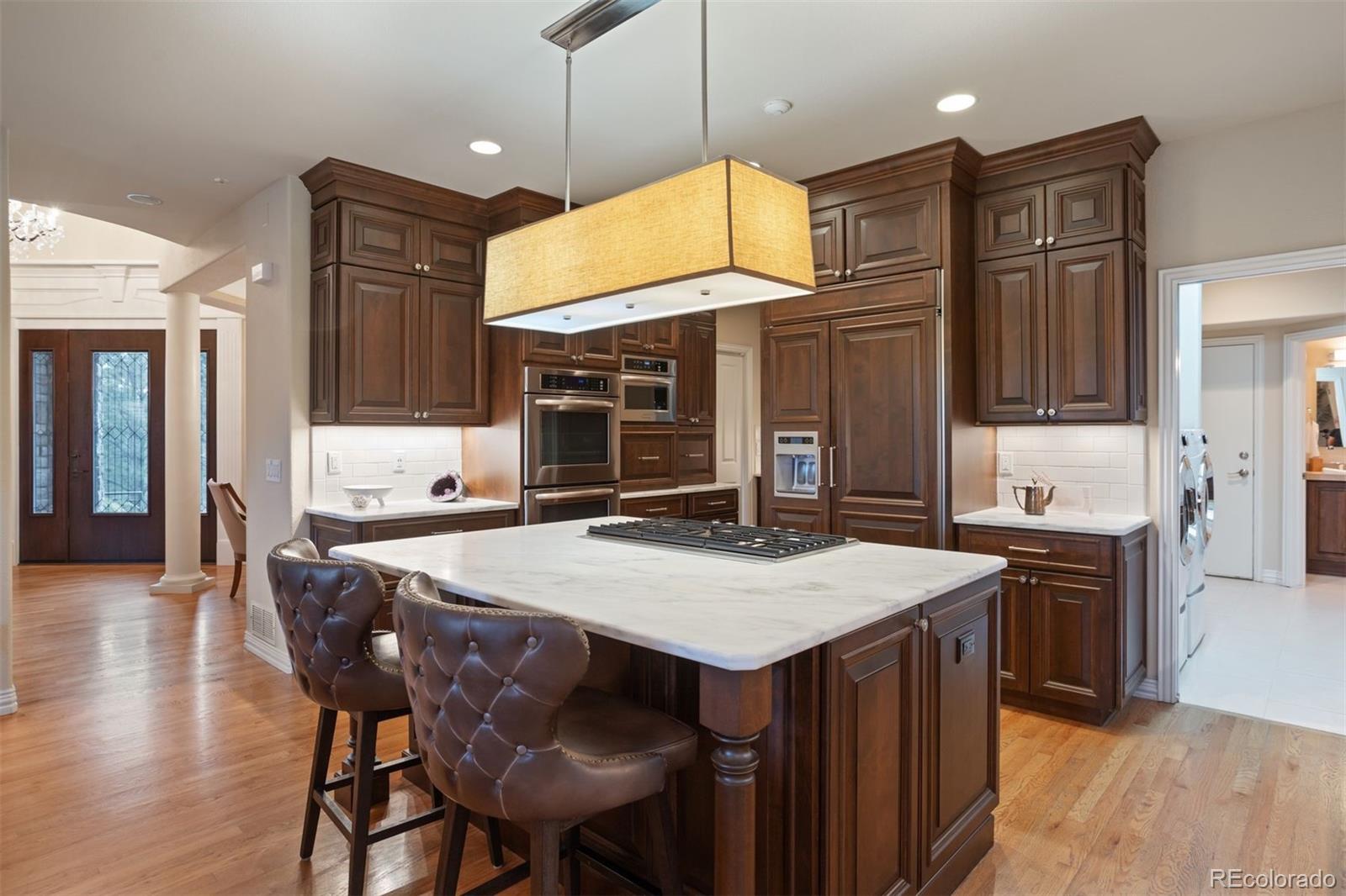 947 Country Club Parkway