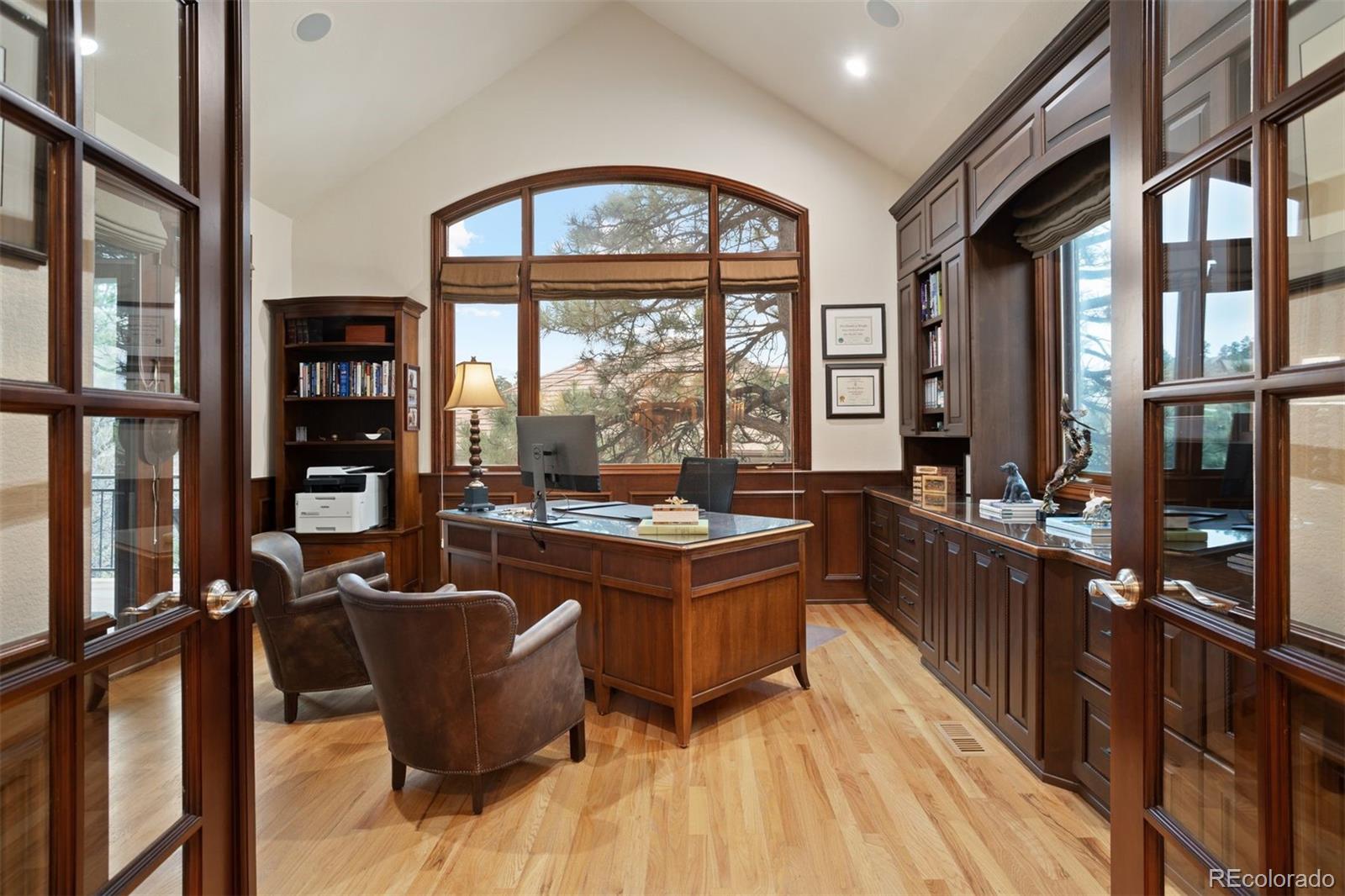 947 Country Club Parkway