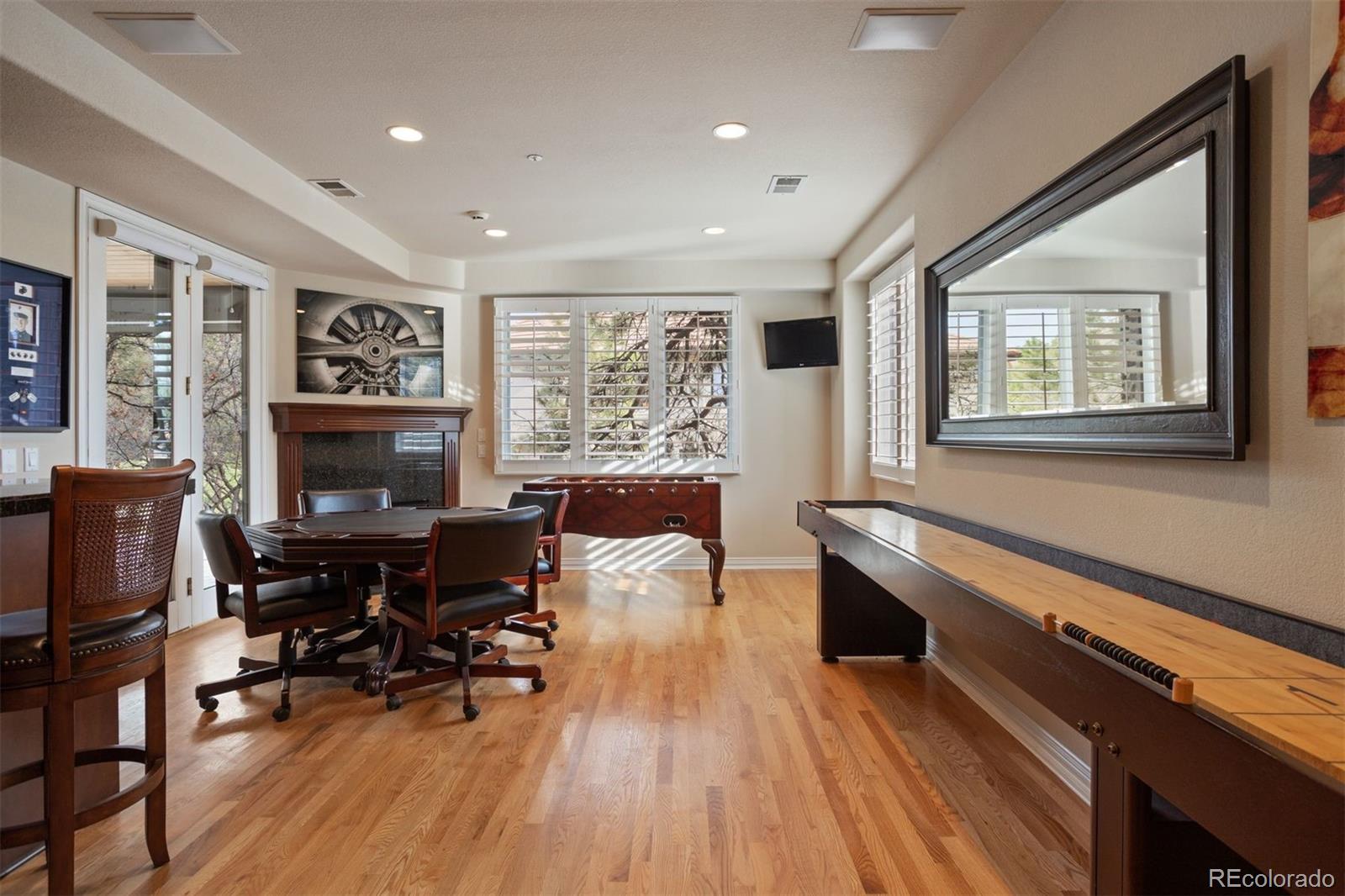 947 Country Club Parkway