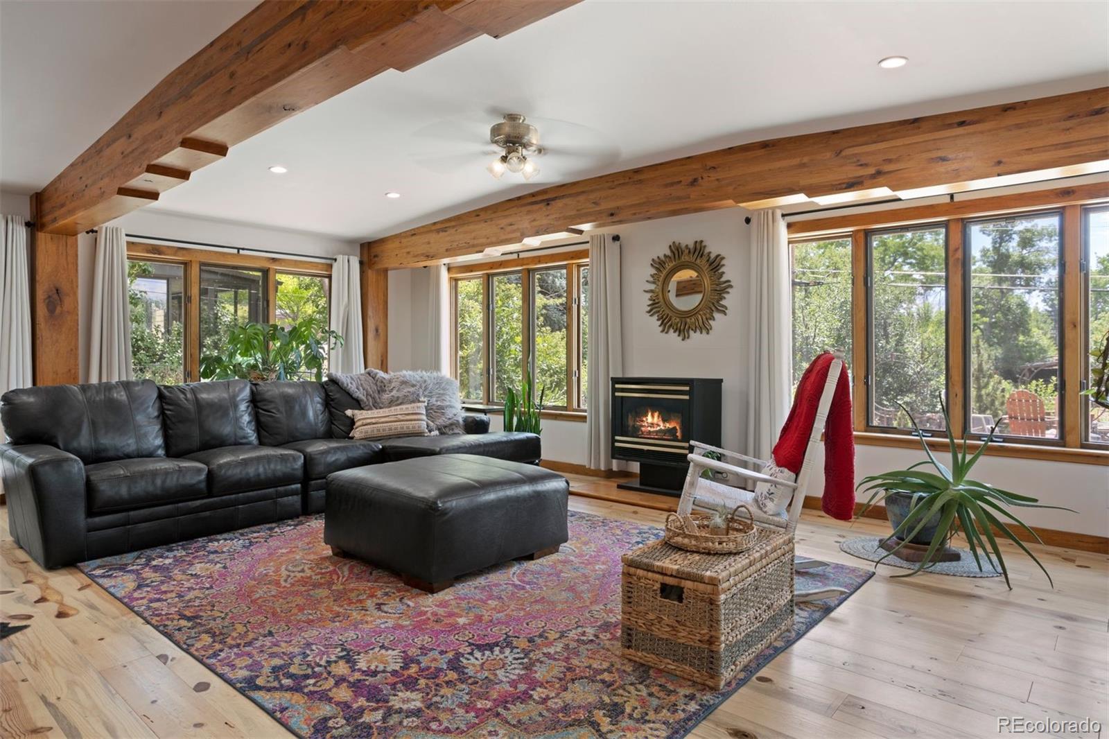 6072 S Columbine Way