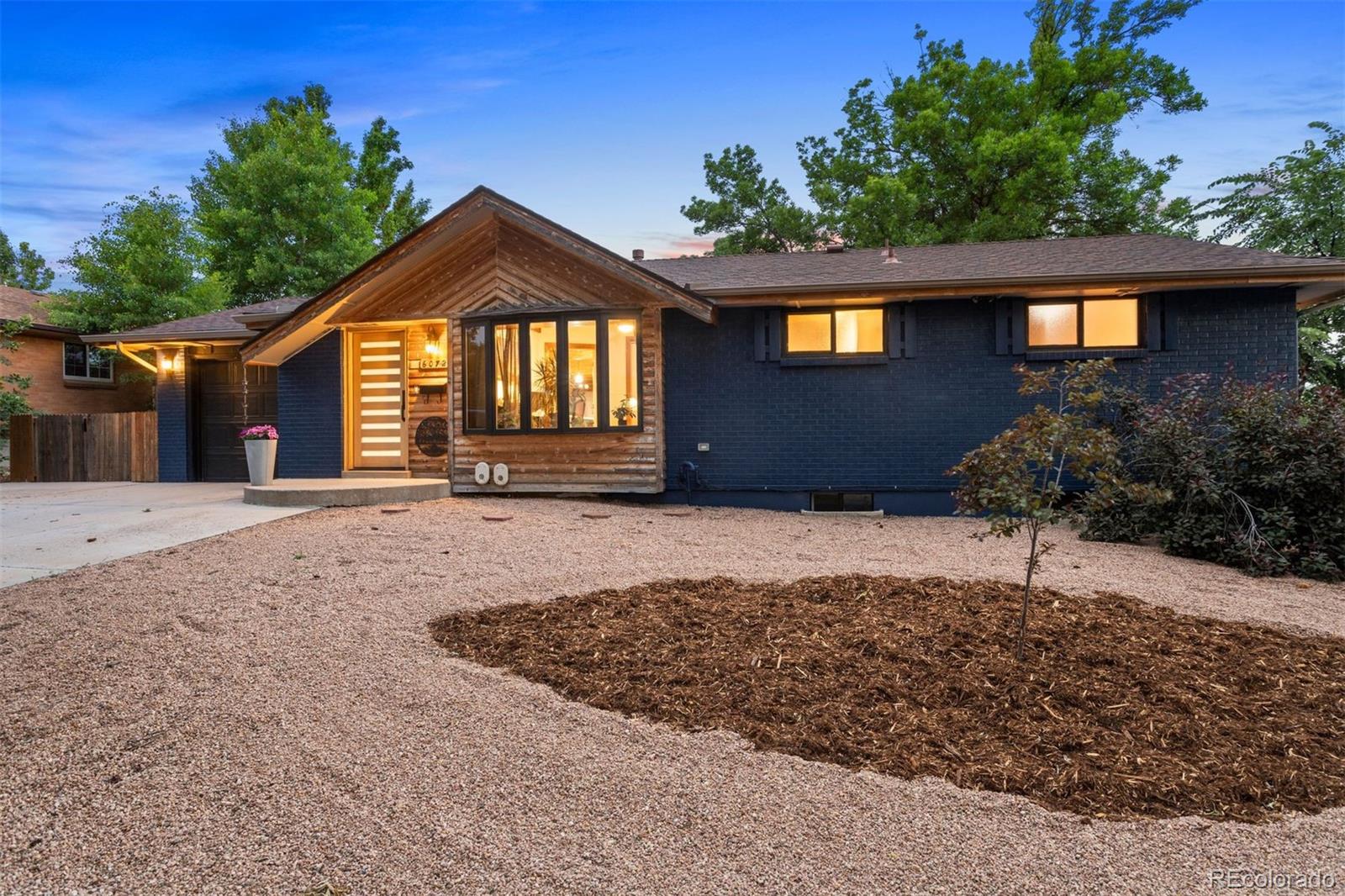 6072 S Columbine Way