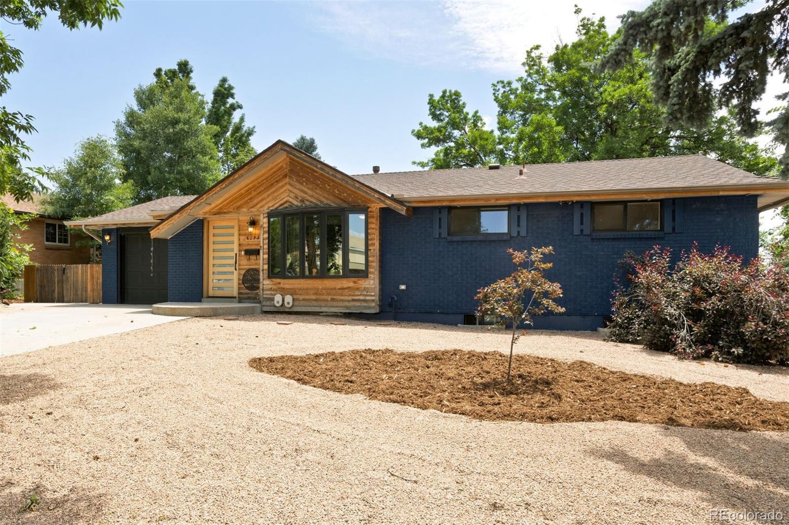 6072 S Columbine Way