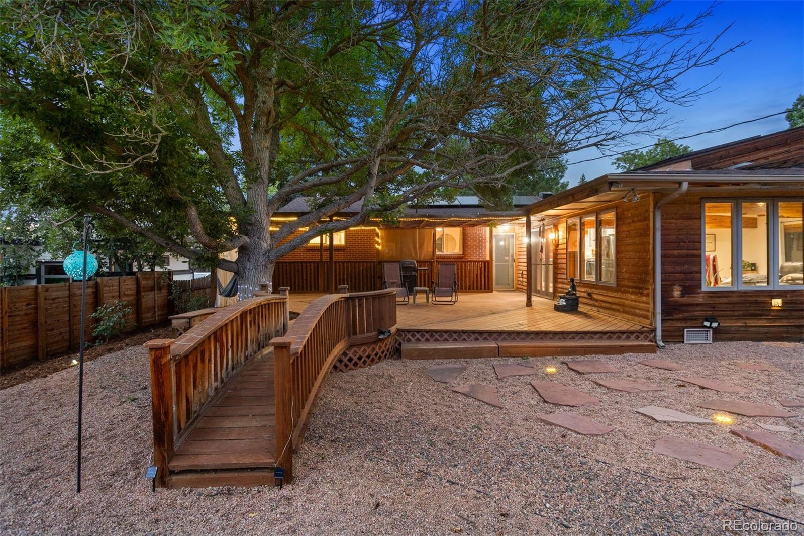 6072 S Columbine Way