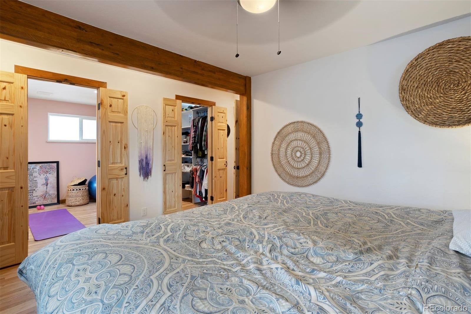 6072 S Columbine Way