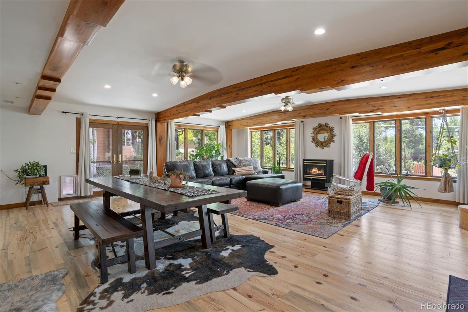 6072 S Columbine Way