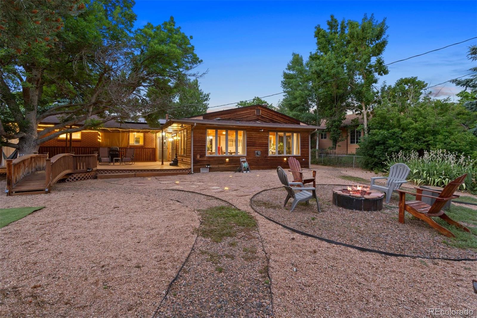 6072 S Columbine Way