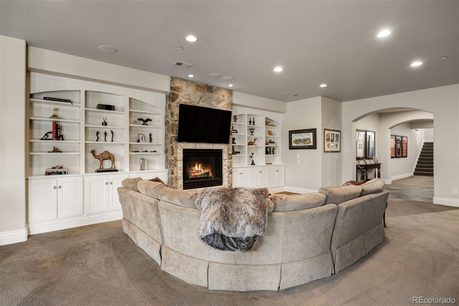 1042 Country Club Estates Drive