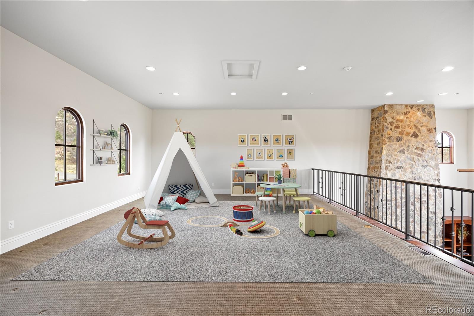 1042 Country Club Estates Drive