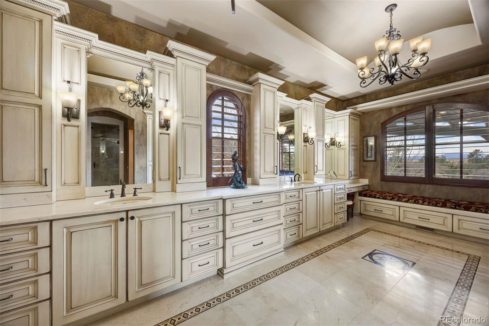 1042 Country Club Estates Drive