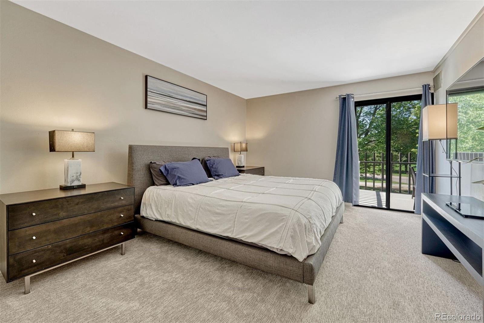 480 S Marion Parkway Unit: 305