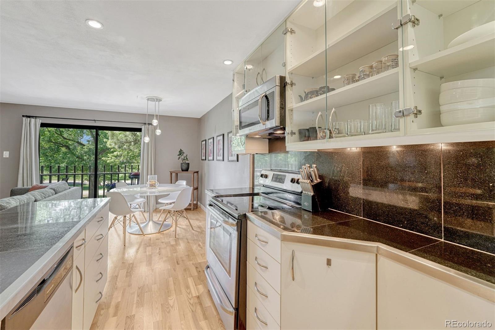 480 S Marion Parkway Unit: 305
