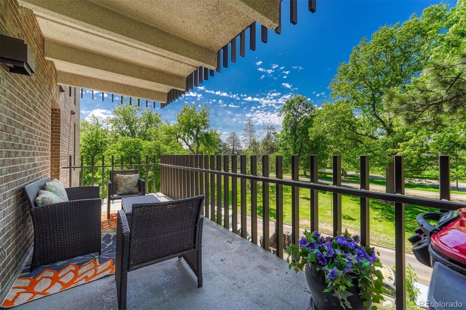 480 S Marion Parkway Unit: 305