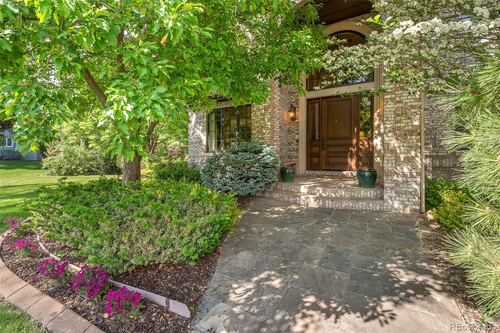 4443 W Cottonwood Place