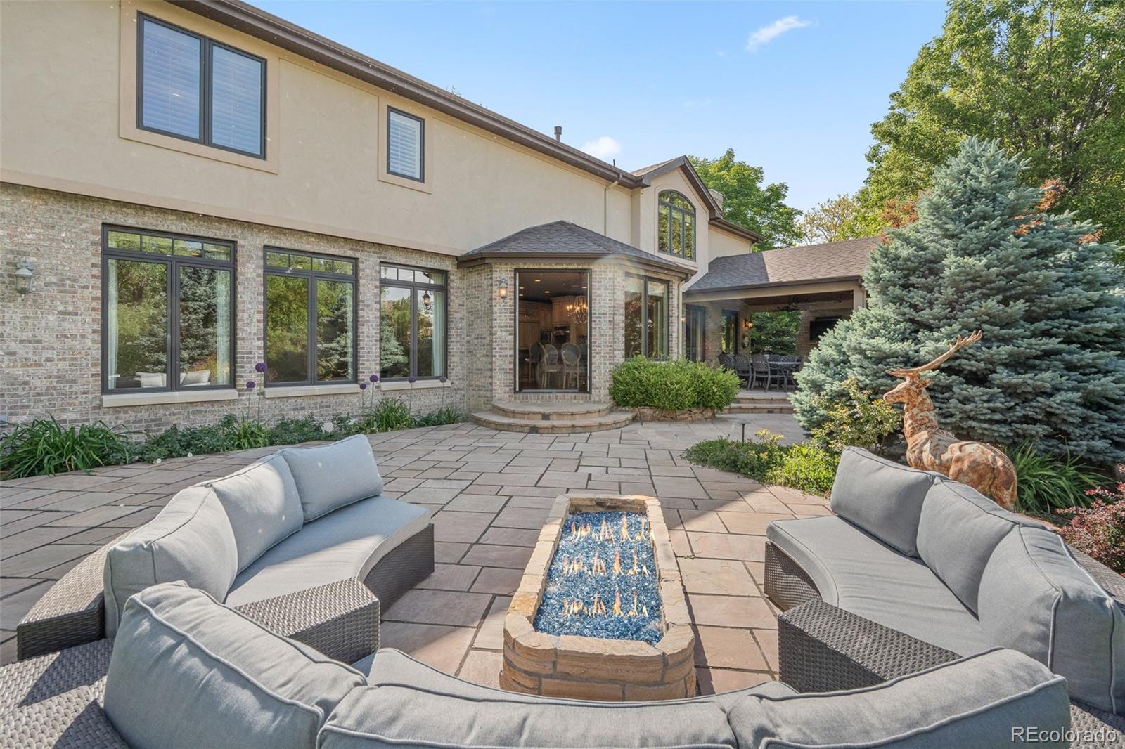 4443 W Cottonwood Place