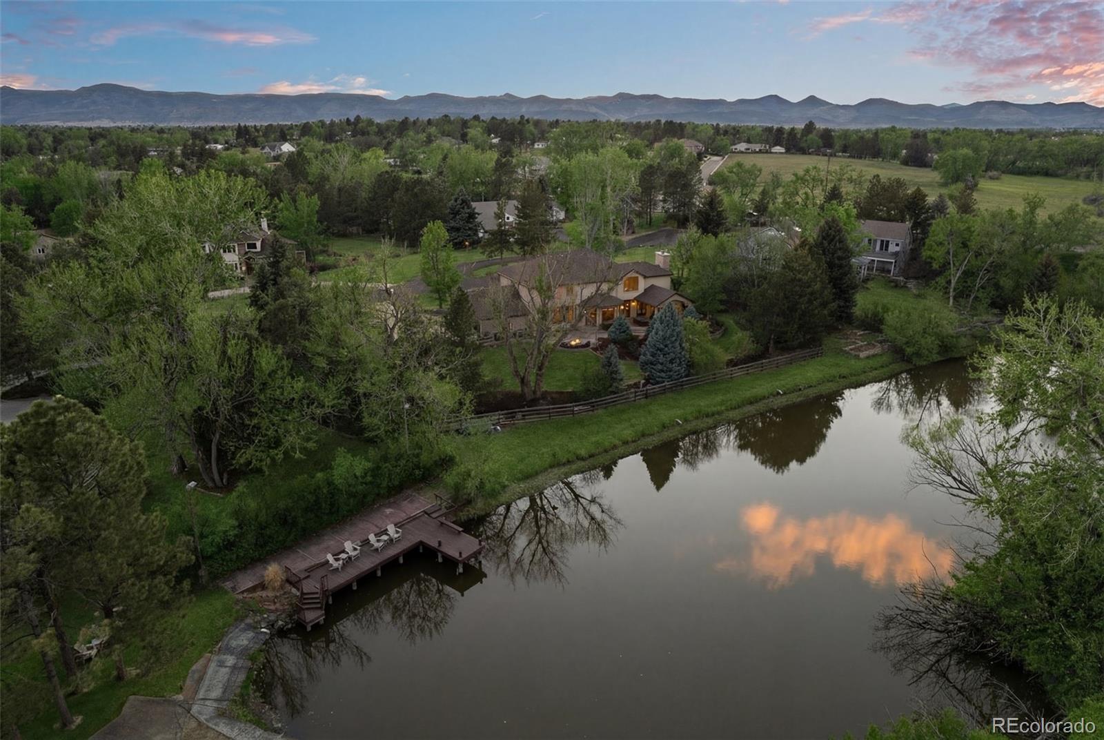 4443 W Cottonwood Place