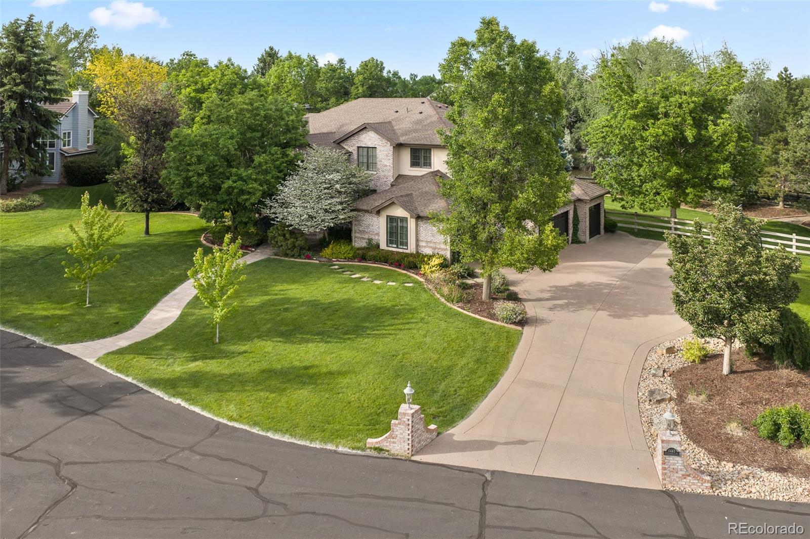 4443 W Cottonwood Place