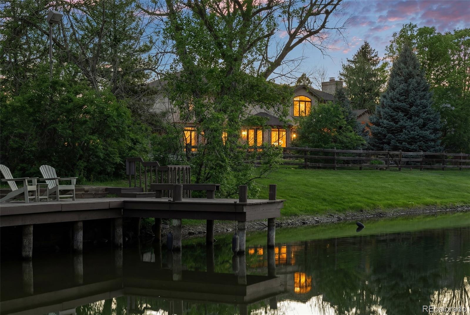 4443 W Cottonwood Place