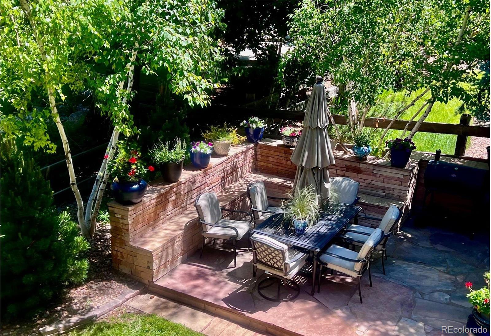 25045 E Park Crescent Drive