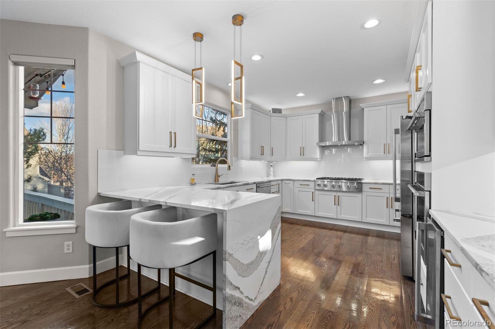 25045 E Park Crescent Drive