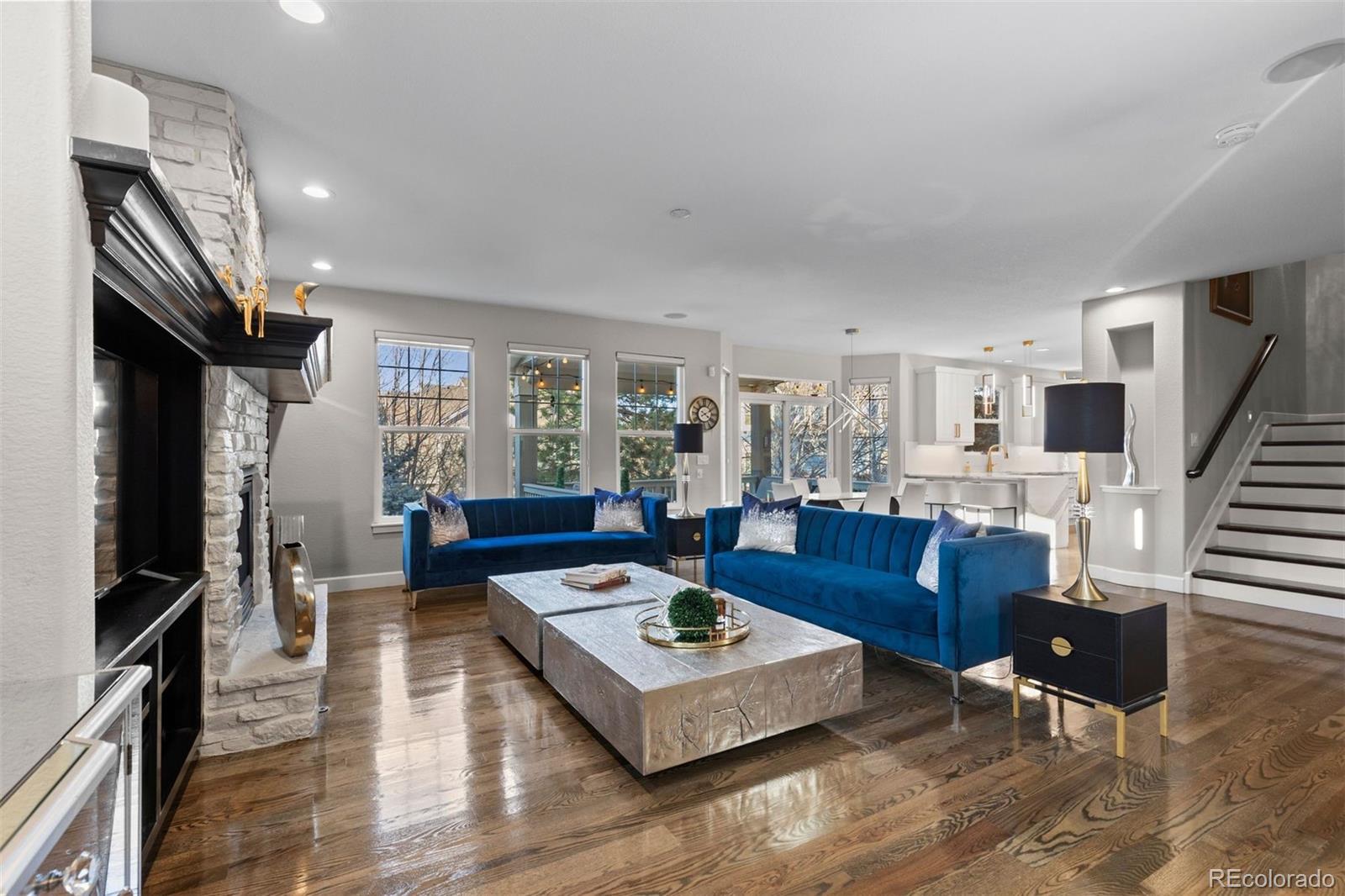 25045 E Park Crescent Drive