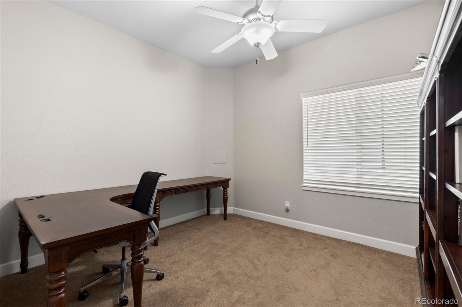 25045 E Park Crescent Drive