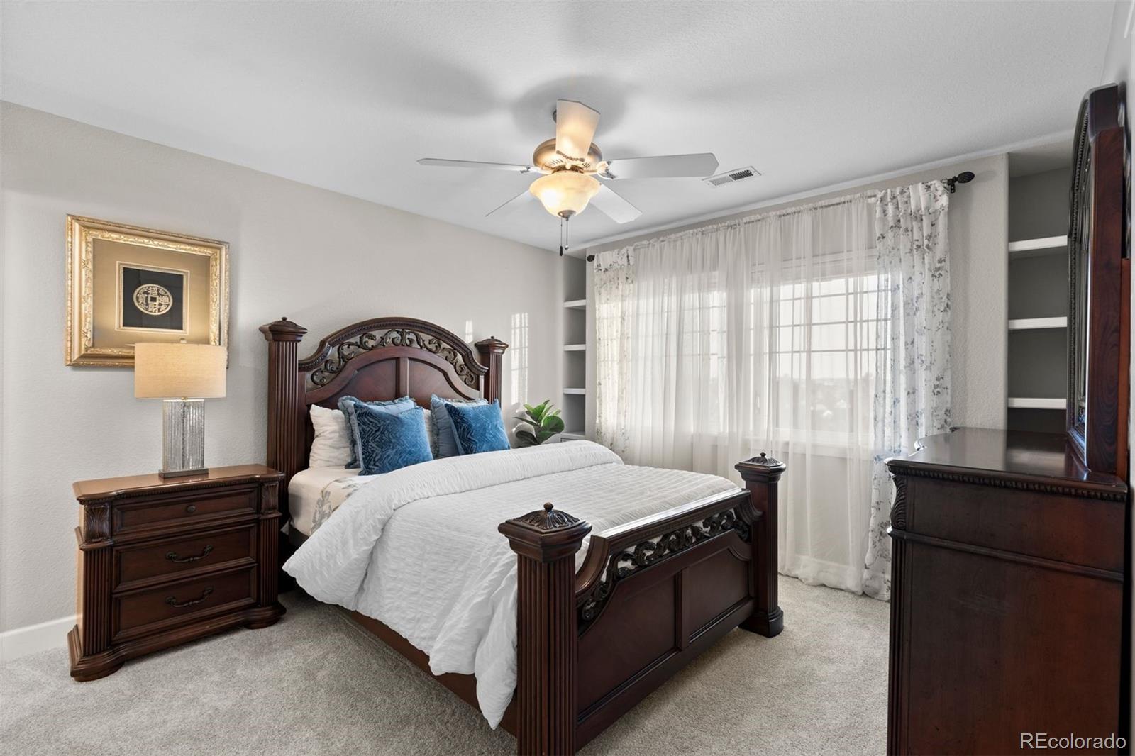 25045 E Park Crescent Drive