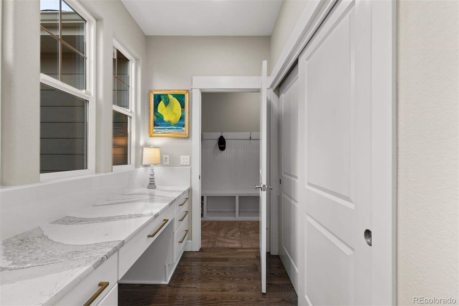 25045 E Park Crescent Drive