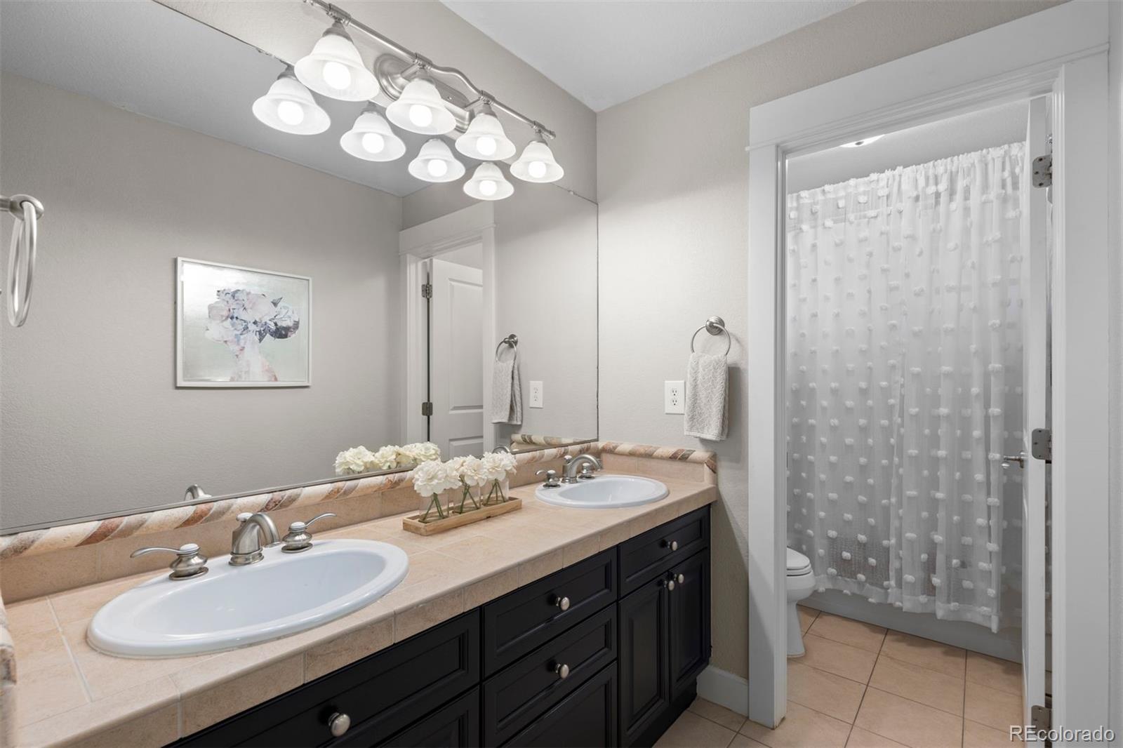 25045 E Park Crescent Drive