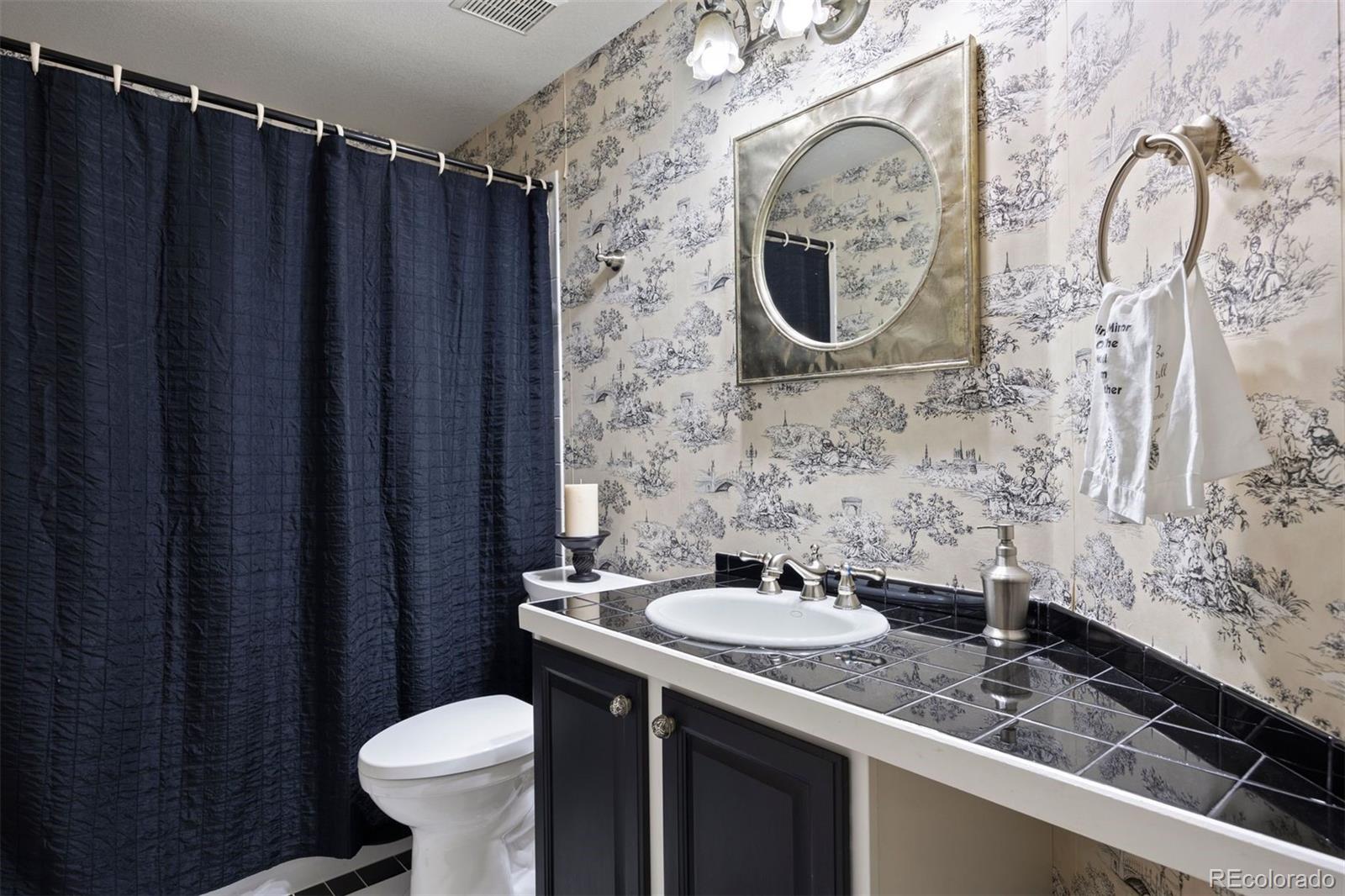 3228 Country Club Parkway