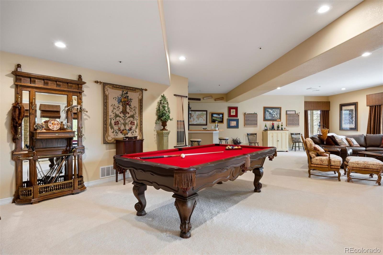 3228 Country Club Parkway