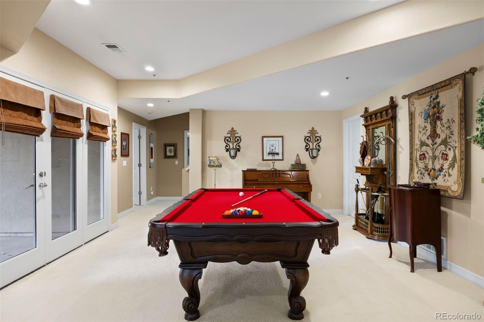 3228 Country Club Parkway