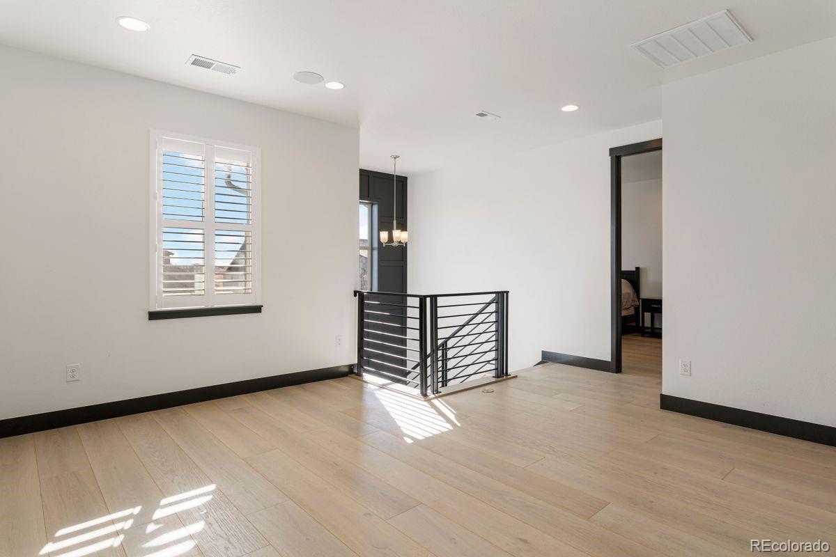 3375 Offbeaten Place