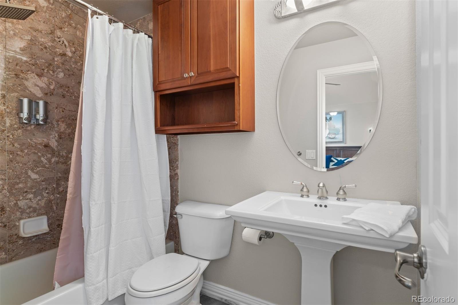 15722 E Progress Drive