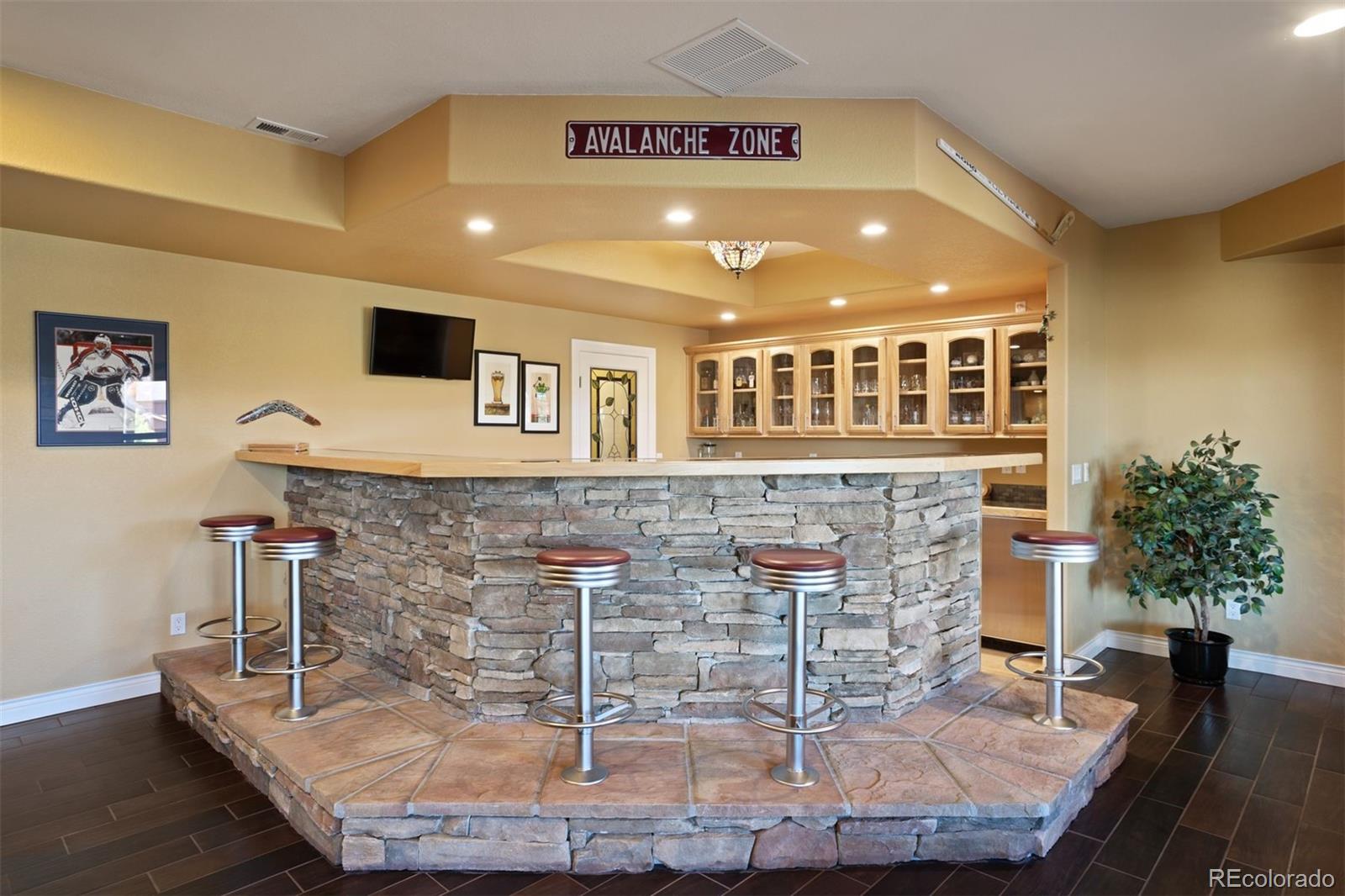 10345 Little Moon Trail