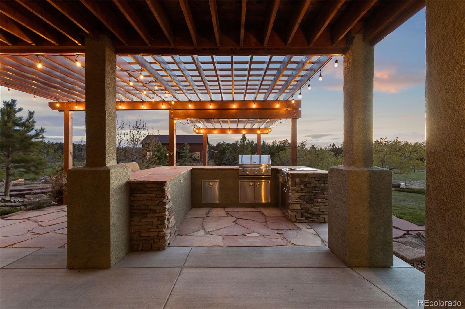 10345 Little Moon Trail