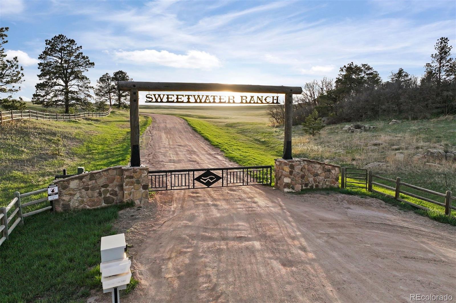 10345 Little Moon Trail