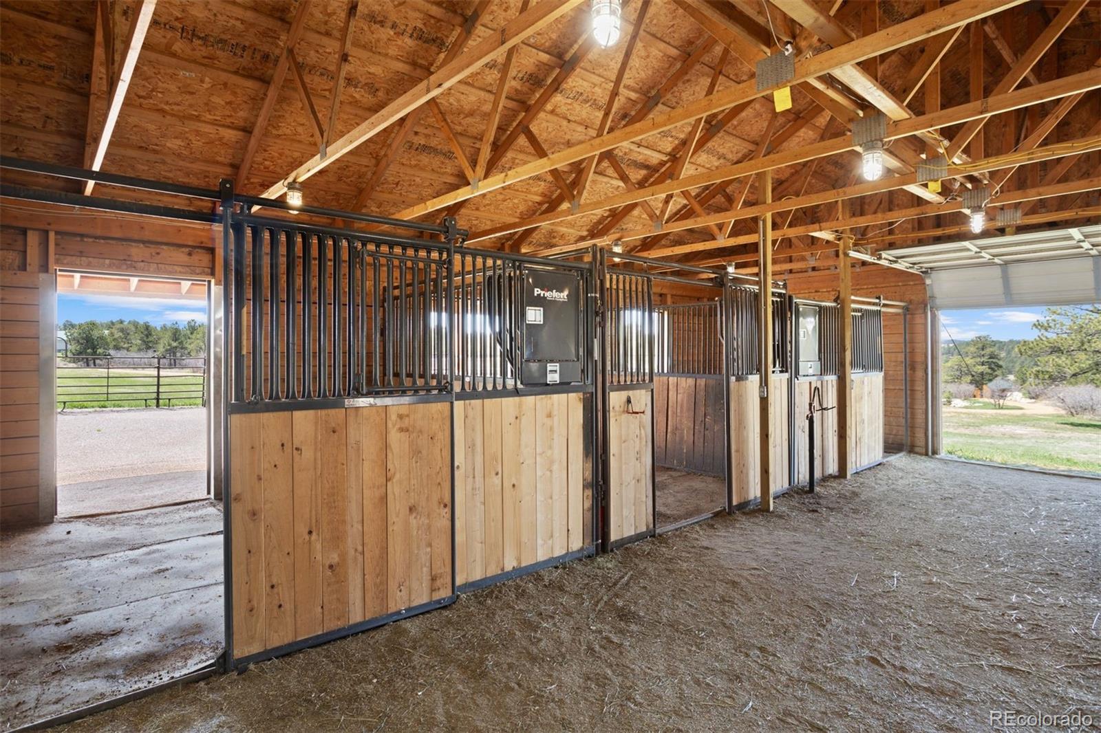 10345 Little Moon Trail